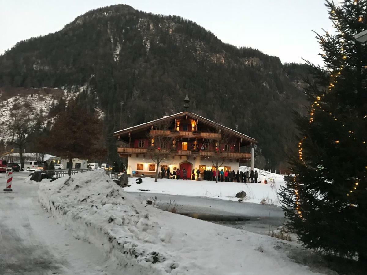 Grubhof Castle Flat For Families Apartment Sankt Martin bei Lofer Exterior foto